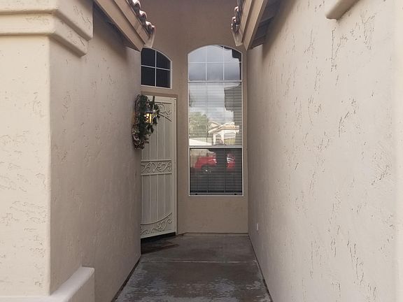 3rd image of 9571 W Irma Ln