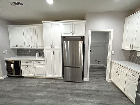 5th image of 6919 Massy Harris Way