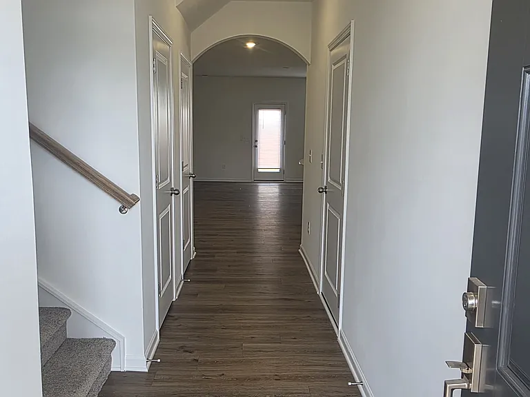 1744 Hidalgo Dr — Photo 3