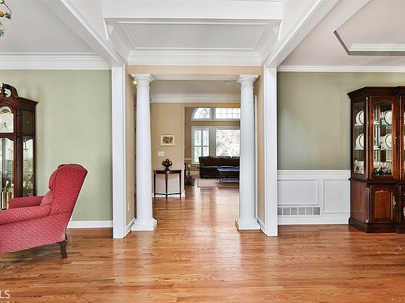 4th image of this home