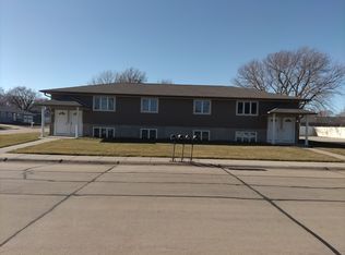 601 Thomas Dr #607, Hastings, NE 68901