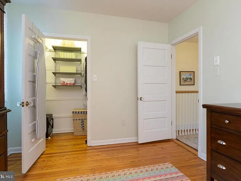 2816 Olive St NW — Photo 18