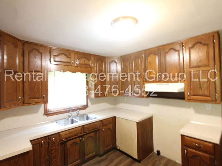 533 Jalna Rd — Photo 8