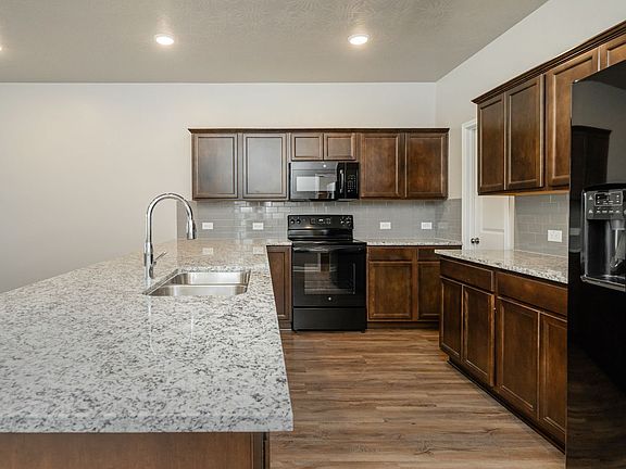 4th image of 2039 Vintage Farms Way #1