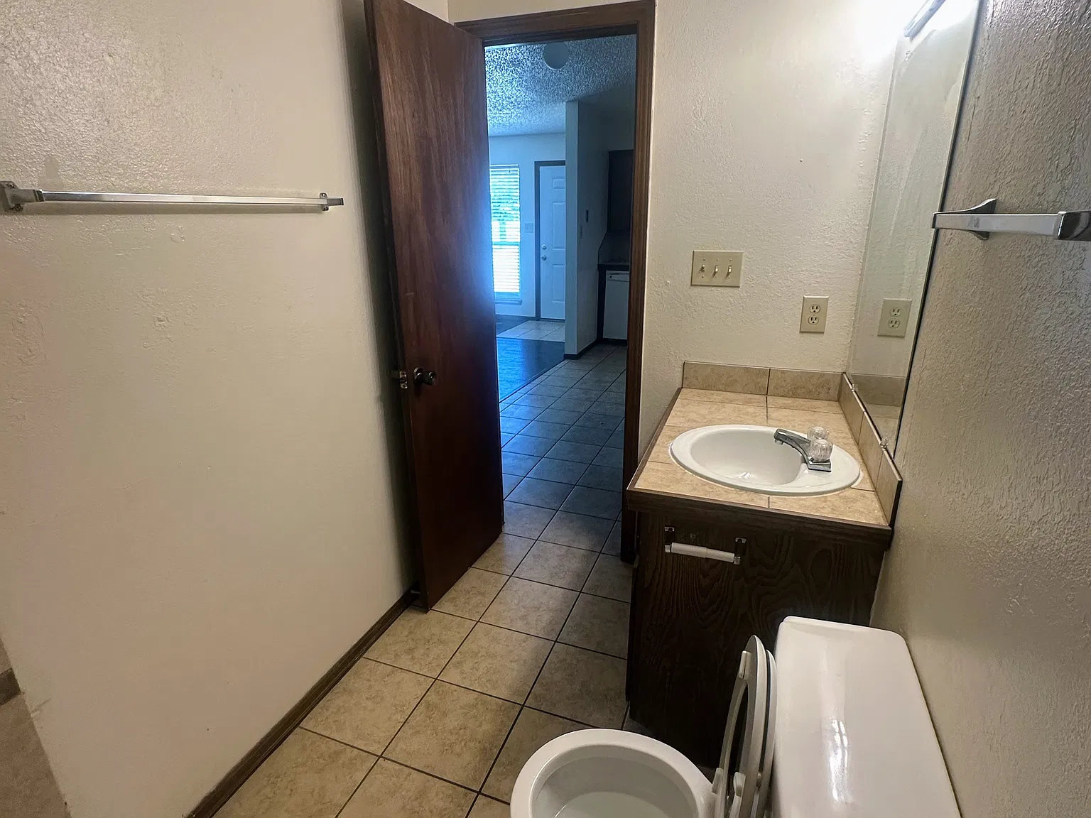1 bed, 550 sqft, $800 — Photo 4