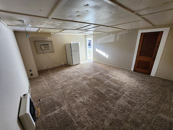 2nd image of 601 College Dr APT 5