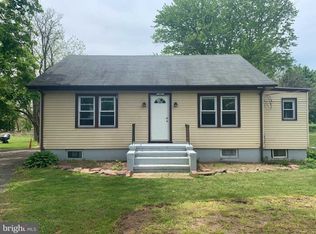 123 Manners Rd #B, Ringoes, NJ 08551