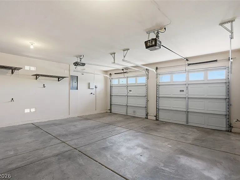 9717 High Alpine St — Photo 35