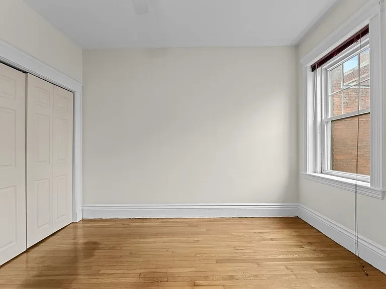 35 Queensberry St #22 — Photo 10