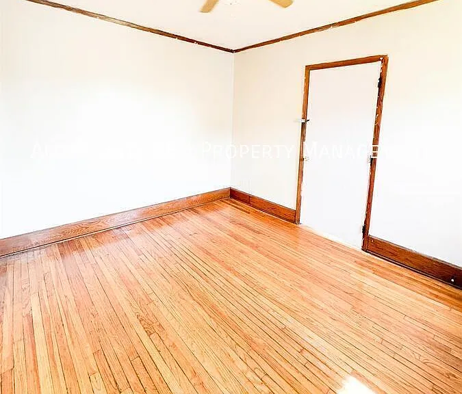680 Sherman St #3 — Photo 10