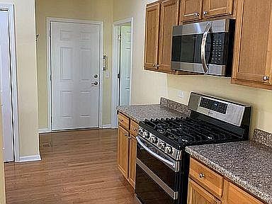 2nd image of 8111 Hanson Ave