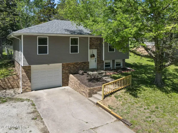 1606 N Brooks Ct, Jefferson City, MO 65109