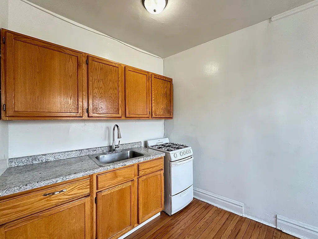 Studio, 1.0 bath, 400 sqft, $1,450 — Photo 4