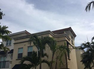 204 NE 16th Ter, Fort Lauderdale, FL 33301