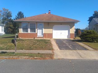 100 Liberta Dr, Toms River, NJ 08757