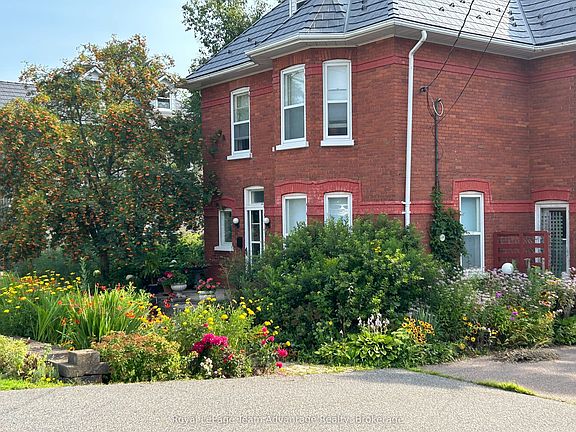 2nd image of 79 Gibson St