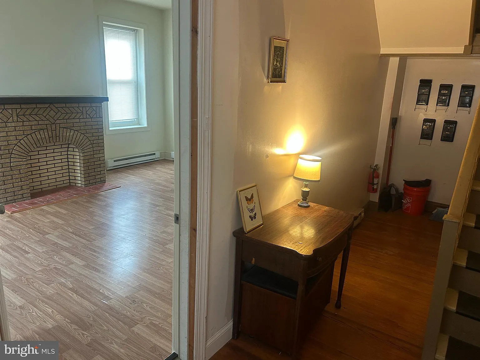 2 bed, 1.0 bath, 1000 sqft, $1,650 — Photo 2