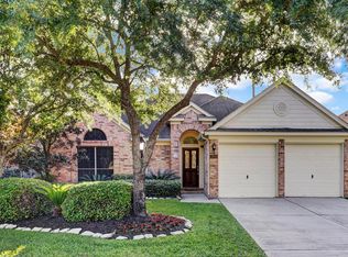 3818 Shadow Cove Dr, Houston, TX 77082