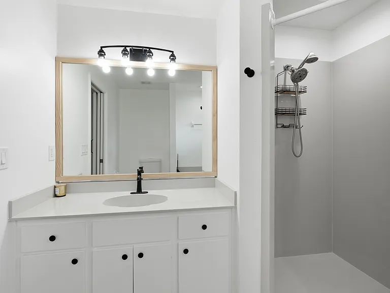 10924 SW 48th Ter — Photo 12