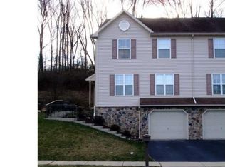 1534 Huron Dr, Sinking Spring, PA 19608