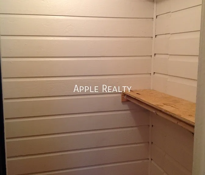 911 Rome Ave #B — Photo 10