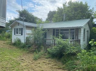 625 Winstead Rd, Walling, TN 38587