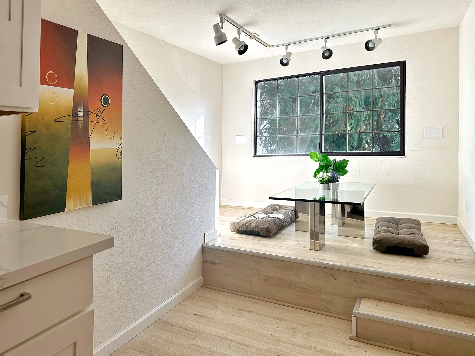 2 bed, 1400 sqft, $2,600 — Photo 4