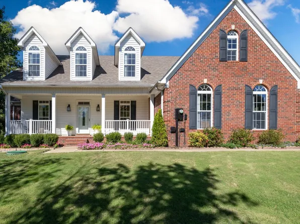 114 Walker Lake Rd, Atoka, TN 38004