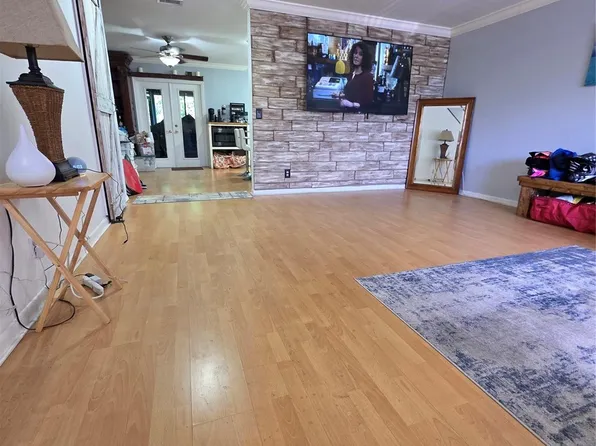 605 NW 47th St, Pompano Beach, FL 33064