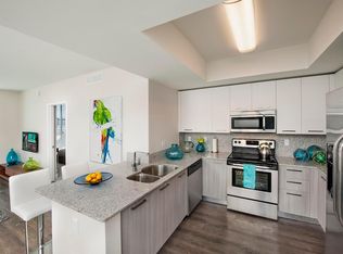 2700 SW 27th Ct, Miami, FL 33133