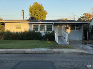 212 Western Dr, Bakersfield, CA 93309