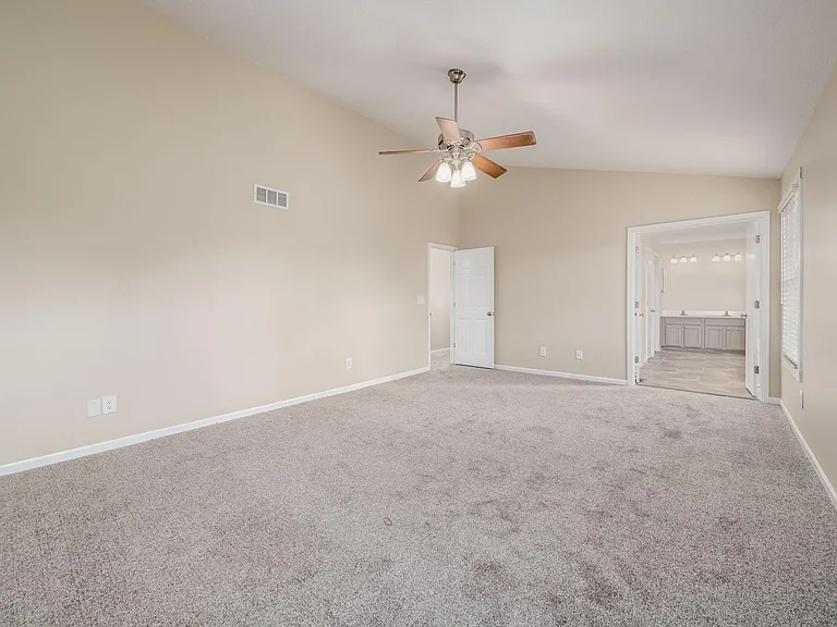 7302 Claddaugh Ln — Photo 45