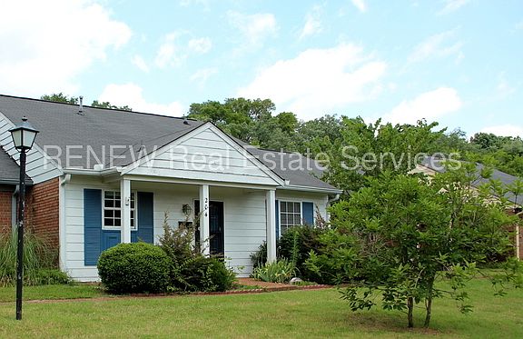 2nd image of 5601 Country Dr APT 204