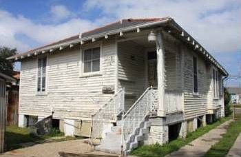 4th image of 2720 Saint Bernard Ave