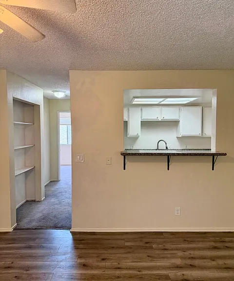 382 N Avenue 52 #202 — Photo 6
