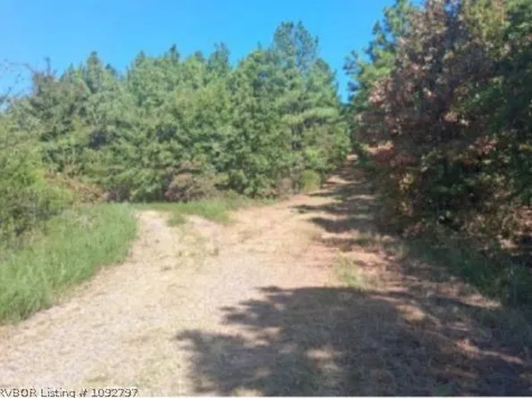 Sanders Hill Rd, Poteau, OK 74953