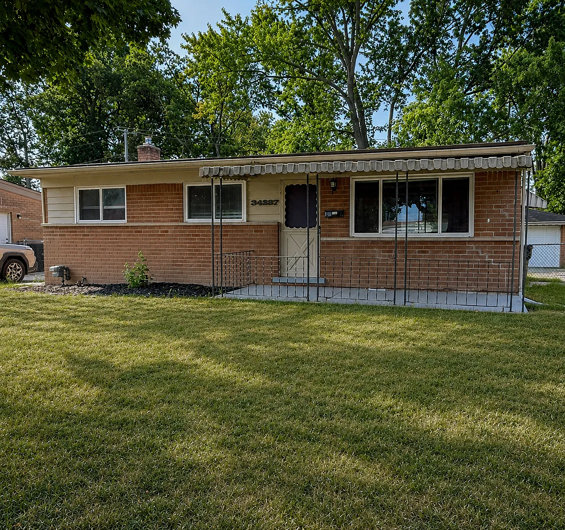 Comfort, Space & Convenience Beautiful 3-Bedroom Home for Rent in Westland! — Photo 1