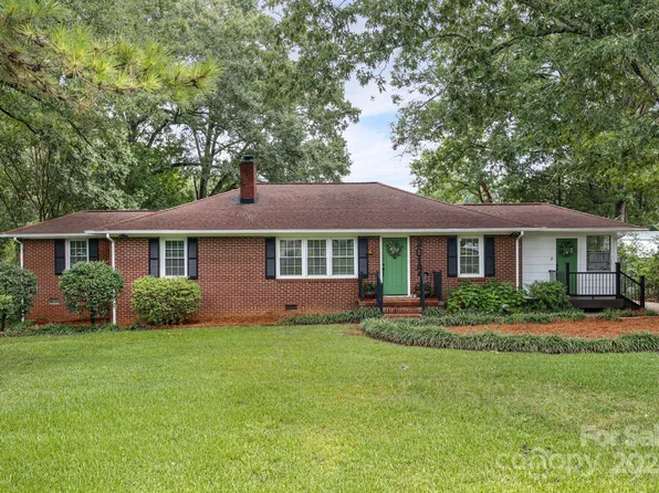 2017 Lynn Cir, Rock Hill, SC 29732