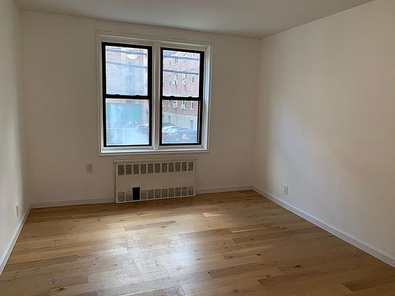 5th image of 64-48 Booth St #1D
