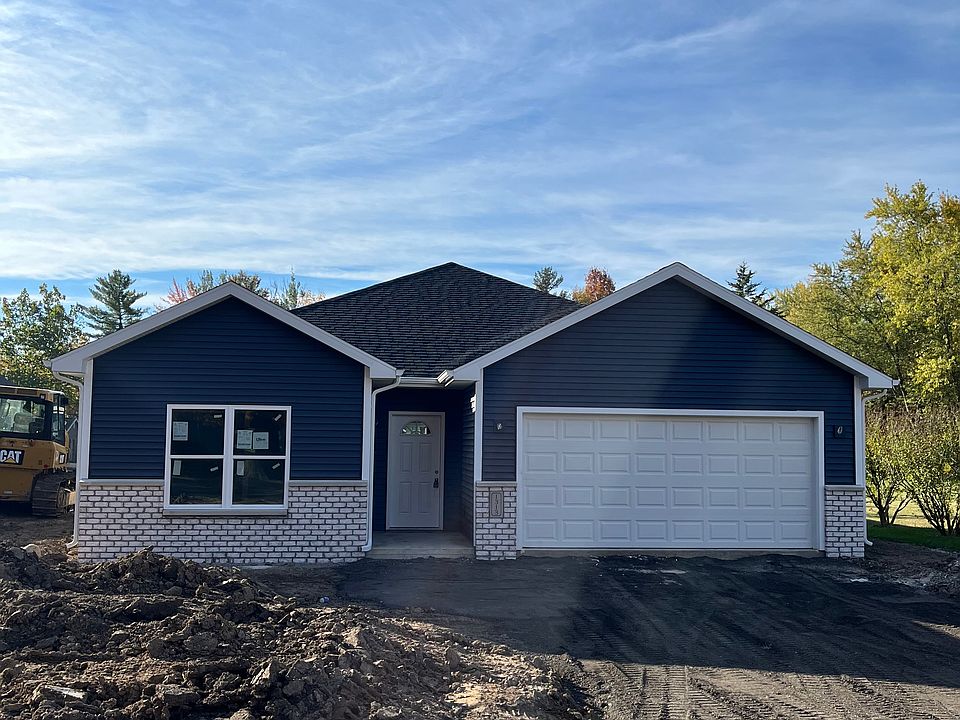 Exterior- Driveway is in!