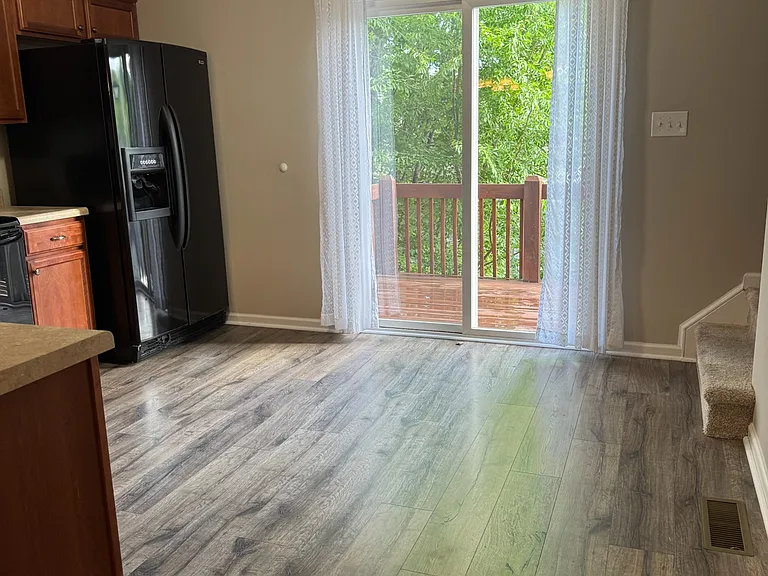 1810 Broadway St #108 — Photo 3