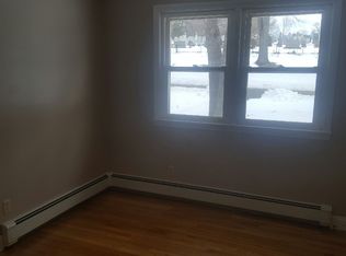 250 Old Lyman Rd, Chicopee, MA 01020