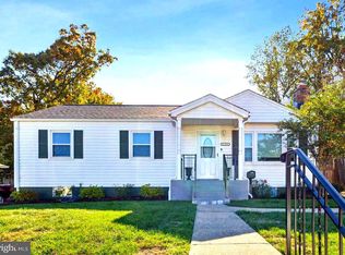 4146 Addison Rd, Fairfax, VA 22030