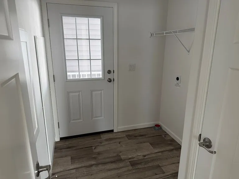 310 8th St #310 — Photo 10
