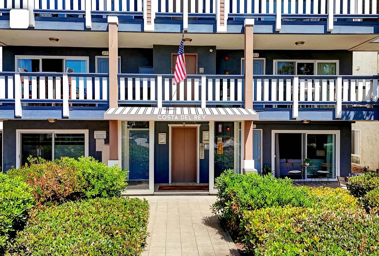 2 bed, 802 sqft, $7,500 — Photo 4