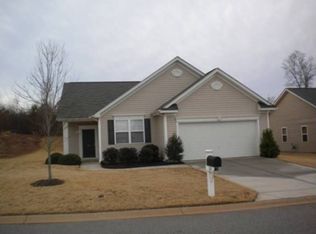 169 Stonewood Crossing Dr, Boiling Springs, SC 29316