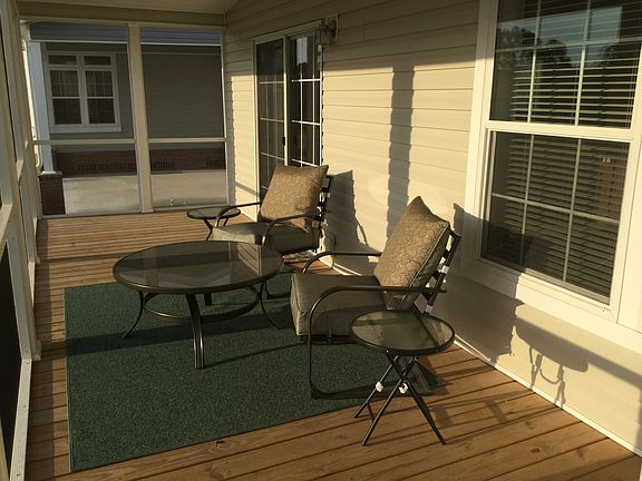 2nd image of 19287 Potomac Cir