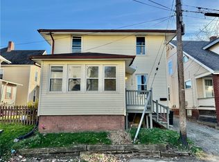 2608 Crown Pl NW, Canton, OH 44708