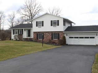 3137 Doolittle Dr, Seneca Falls, NY 13148