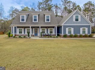 158 Gordon Oaks Way, Moreland, GA 30259